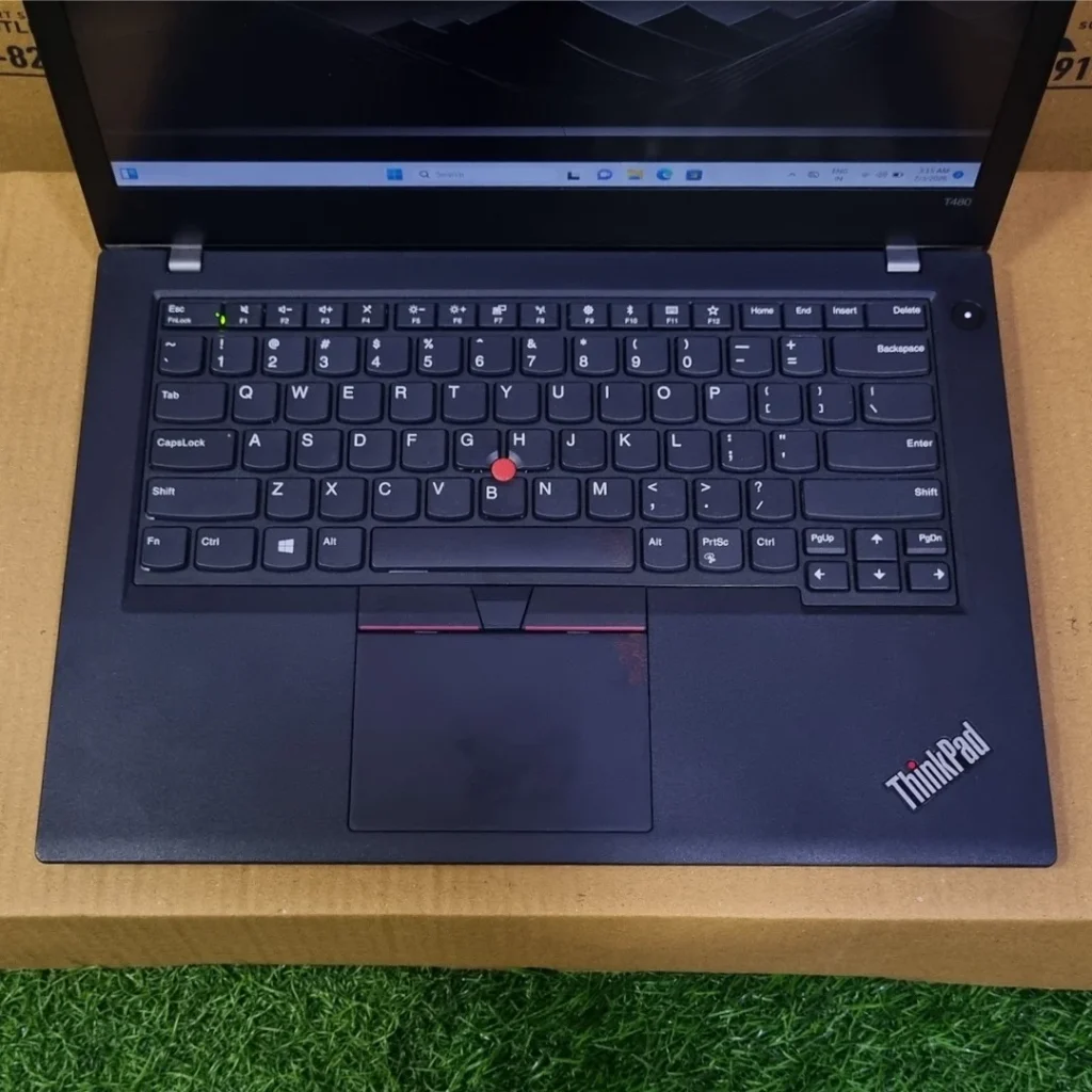 Lenovo ThinkPad T480 i5 8th Gen Refurbished Laptop Focus on KeyBoard