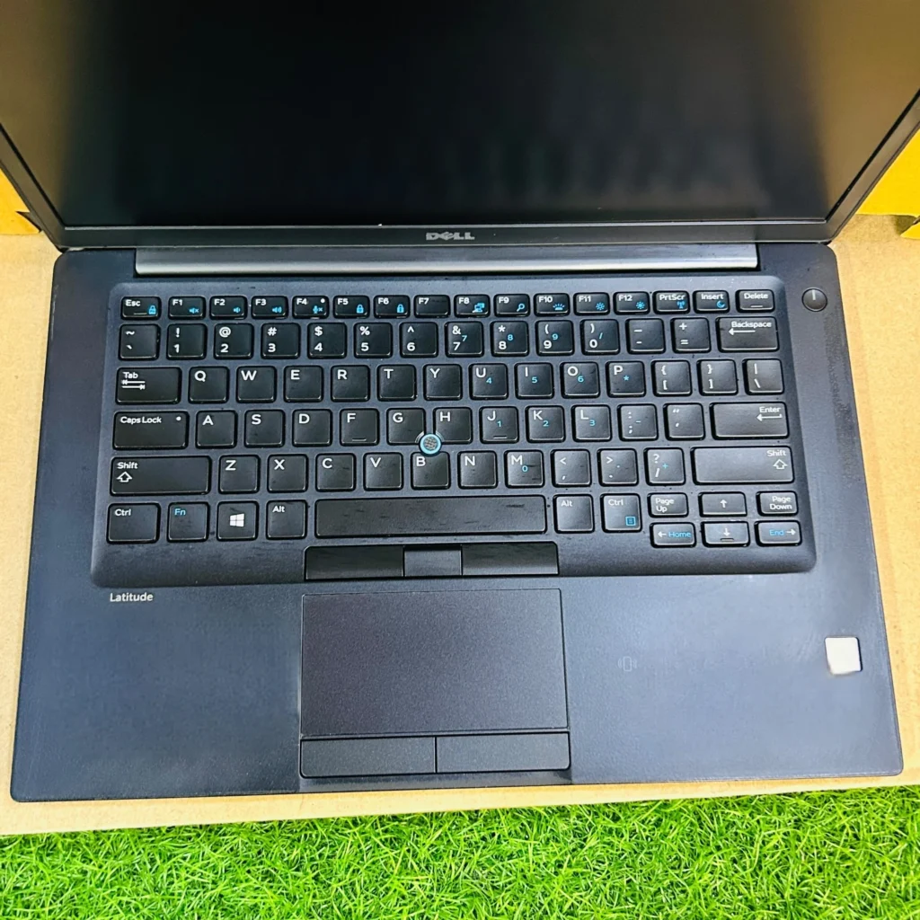 Dell Latitude 7490 i5 8th Gen Refurbished Laptop Focus on KeyBoard