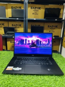 Dell Precision 5550 15.6″ workstation Intel Core i7 10th Gen, NVIDIA T1000 GPU, sleek grey business build.