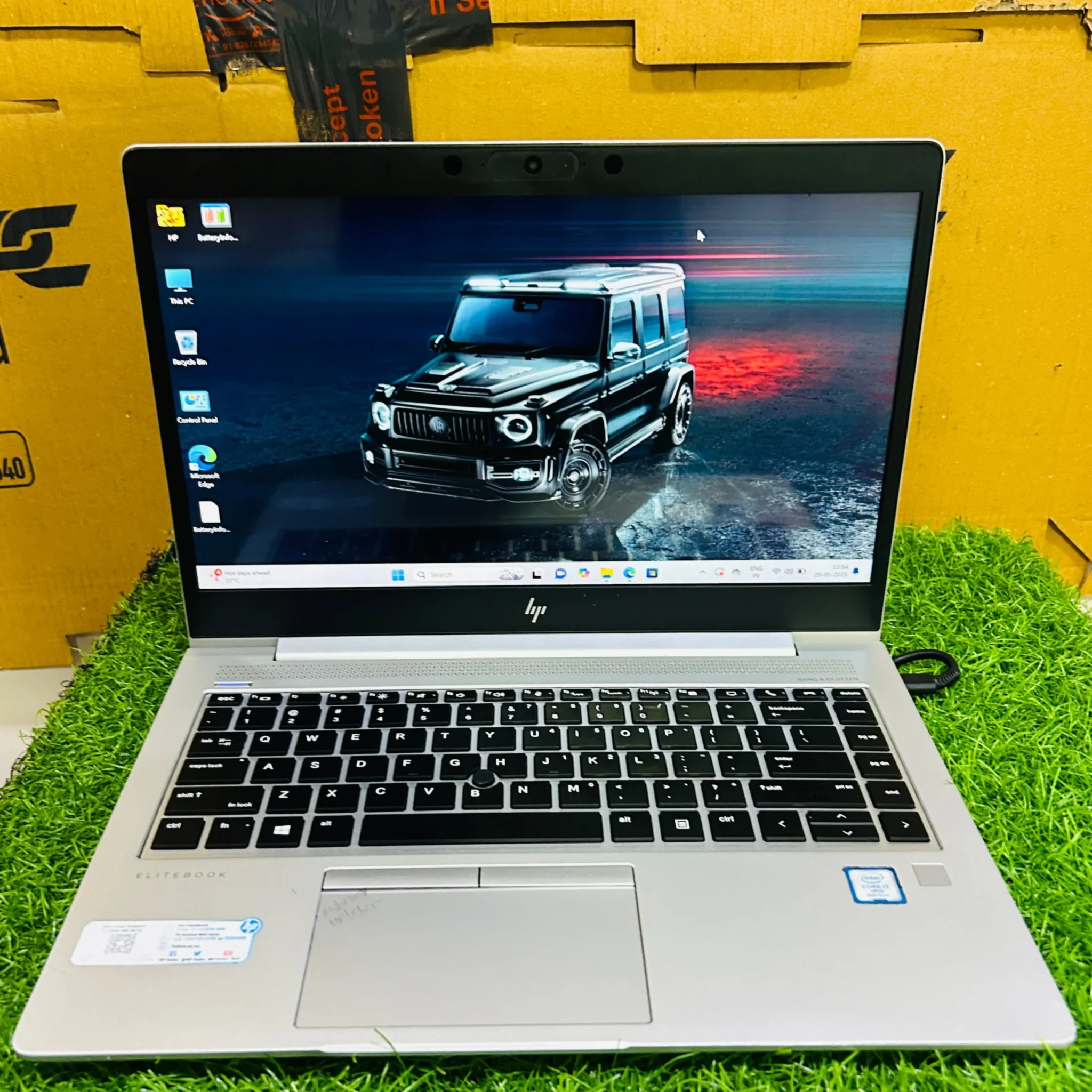 hp elitebook 830 g6 i5 8th gen refurbished laptop front view