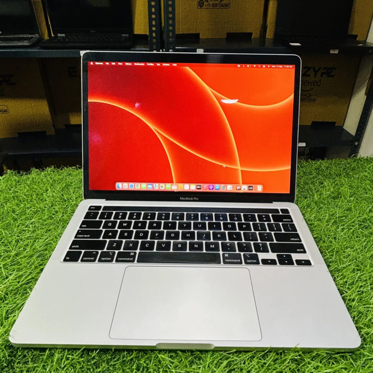 apple-macbook-pro-a2338