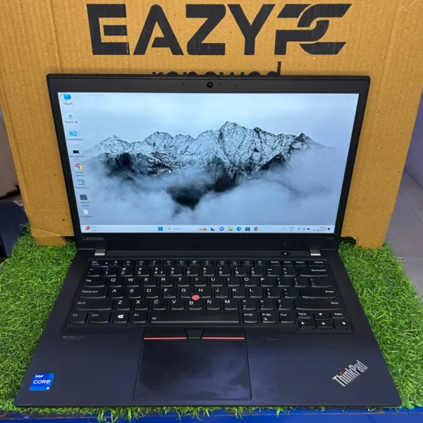 Lenovo ThinkPad T14 14″ refurbished business laptop, Intel Core i5 10th Gen, sleek black chassis Front view.
