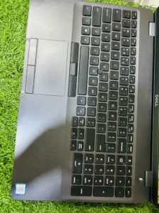 Dell Precision 3541 15.6″ workstation Intel Core i7 9th Gen, high-performance build for pros in a sleek chassis.