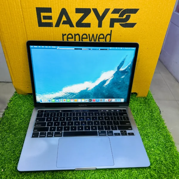 Apple Macbook Pro A2485 M1 Pro 32GB 1TB SSD Refurbished Front View