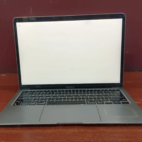 Refurbished MacBook Air A2337 M1 13” Retina 8GB RAM 256GB SSD 2020 Front View