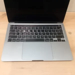 Apple MacBook Pro A2159 Intel i5 8GB RAM 128GB SSD Focus on KeyBoard