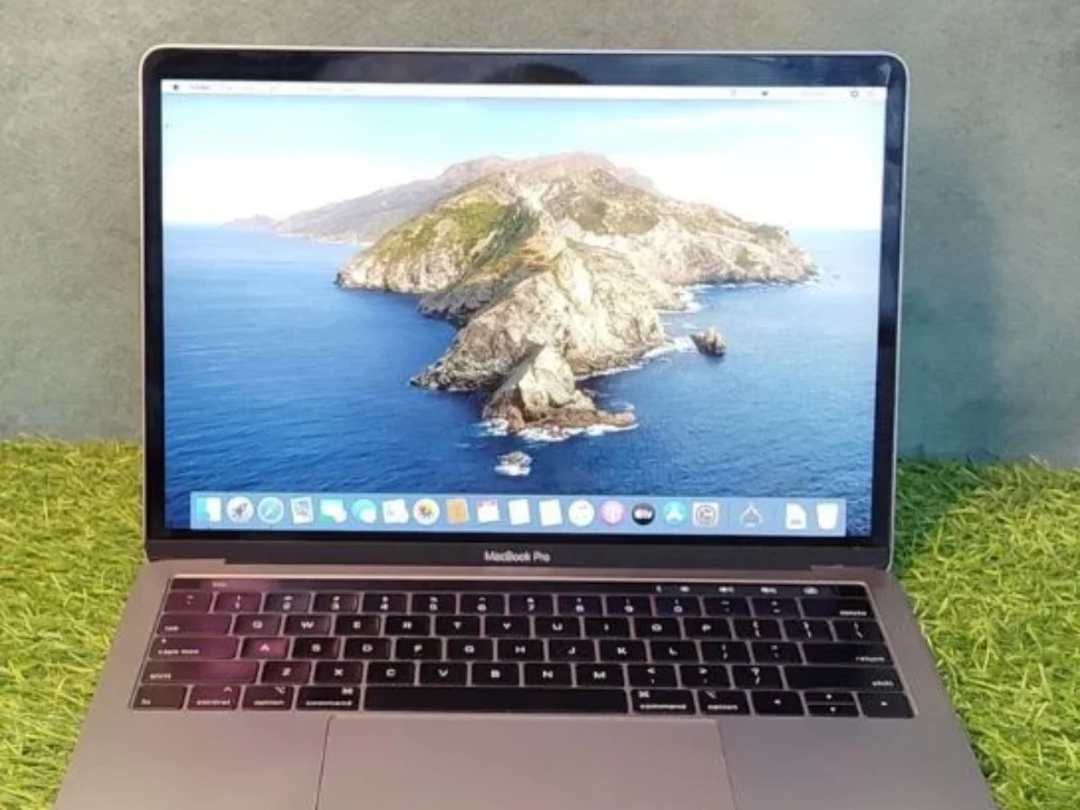 Refurbished Apple MacBook Pro A2159 2019 | I5, 8GB | EazyPC