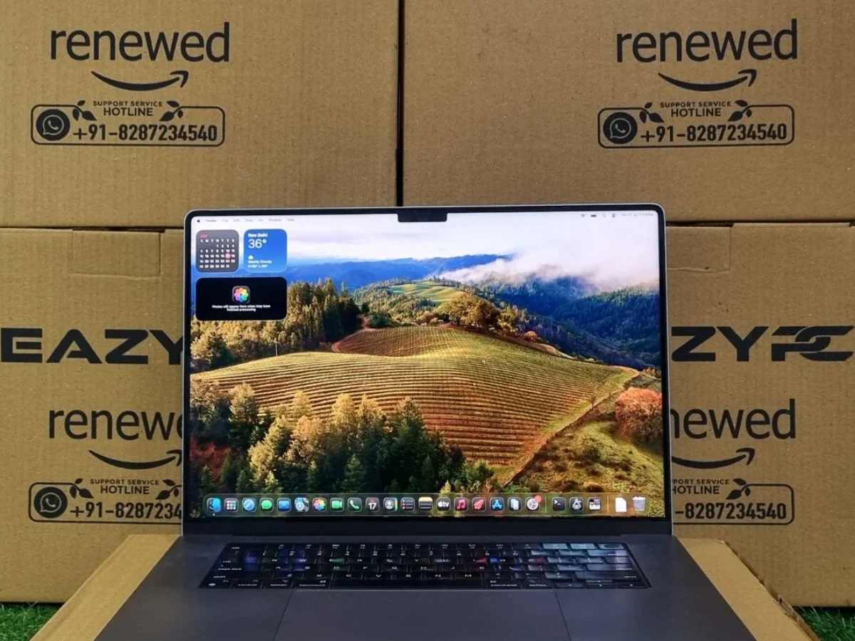 Refurbished Apple MacBook Pro A2485 M1 Max 32GB | EazyPC
