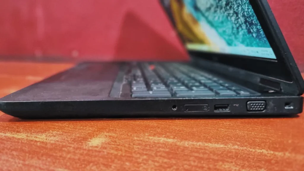 dell precision 3520 i7 7th gen