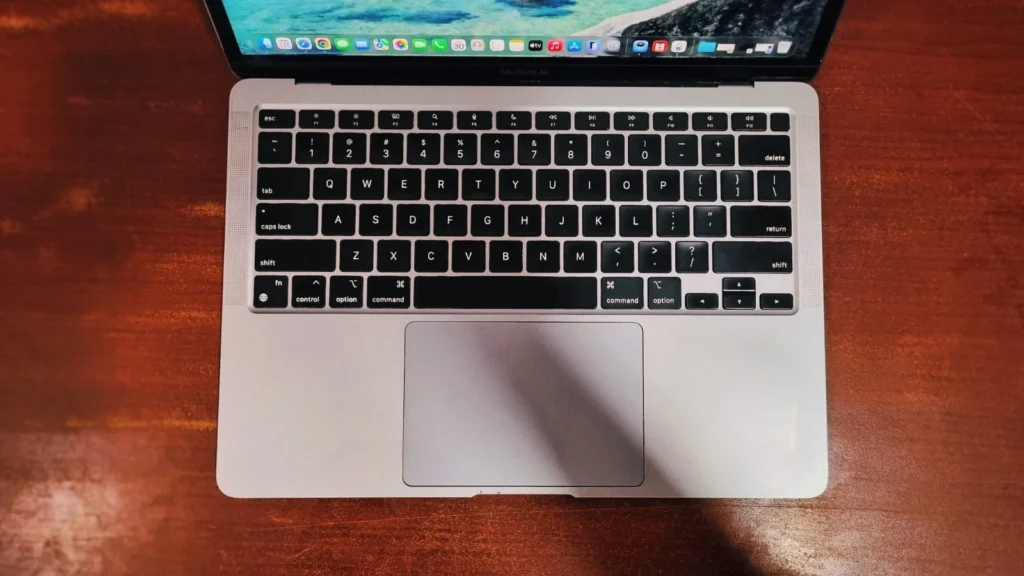 apple macbook air a2337