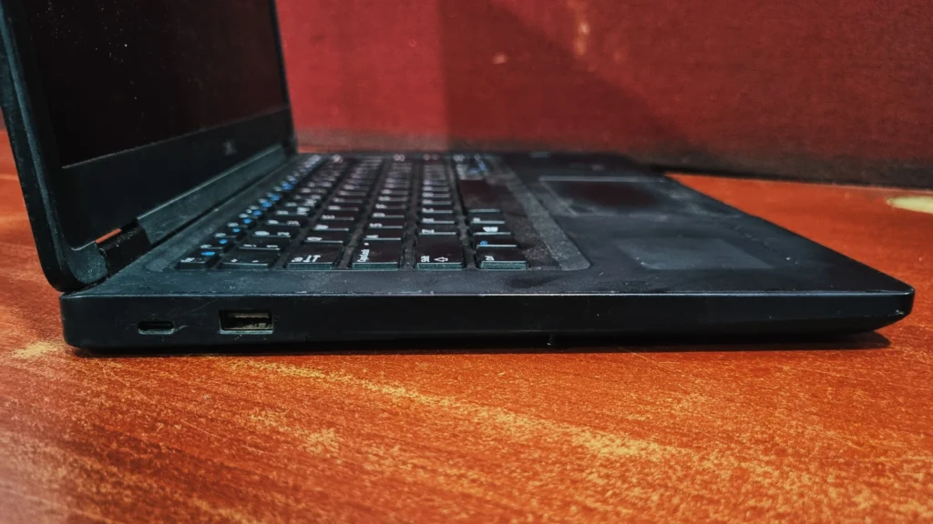 Dell Latitude 5490