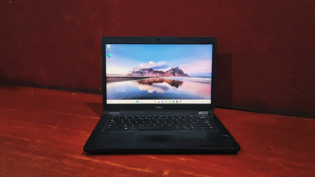 Dell Latitude 5490 Front View