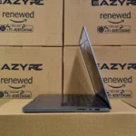 Refurbished MacBook Pro A2485 16.2 inches M1 Max 32GB RAM 512GB SSD Right Side View
