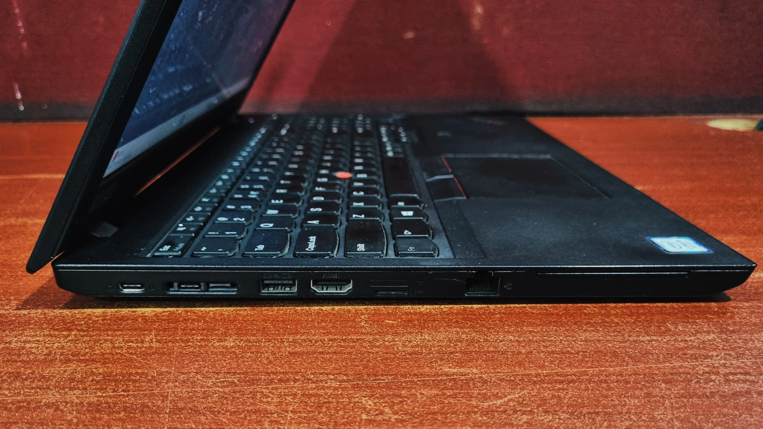 Lenovo ThinkPad L580 left side ports view