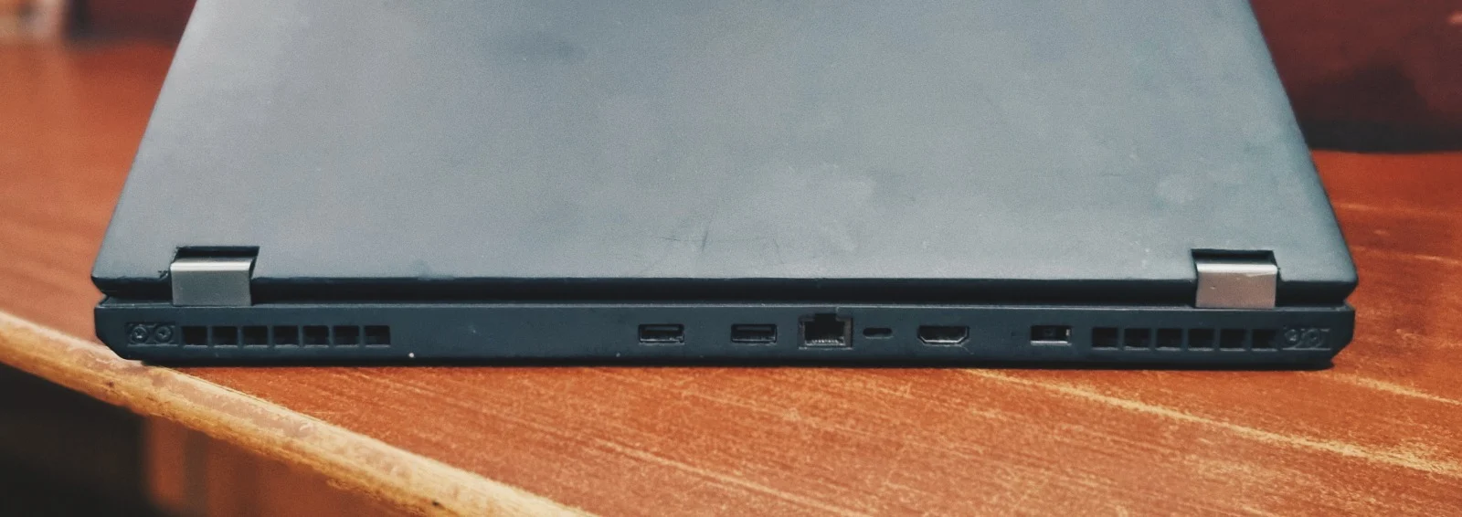 Lenovo ThinkPad P50 back side ports