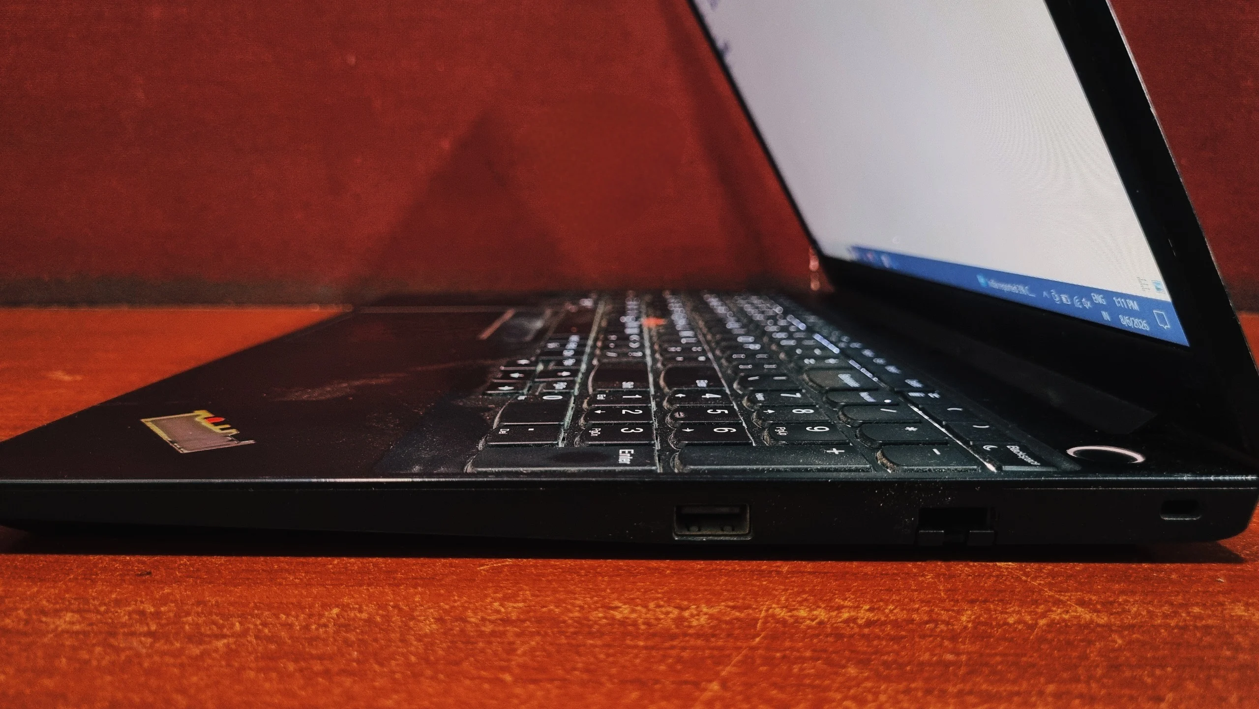 Lenovo ThinkPad E15 Gen 2 right side ports