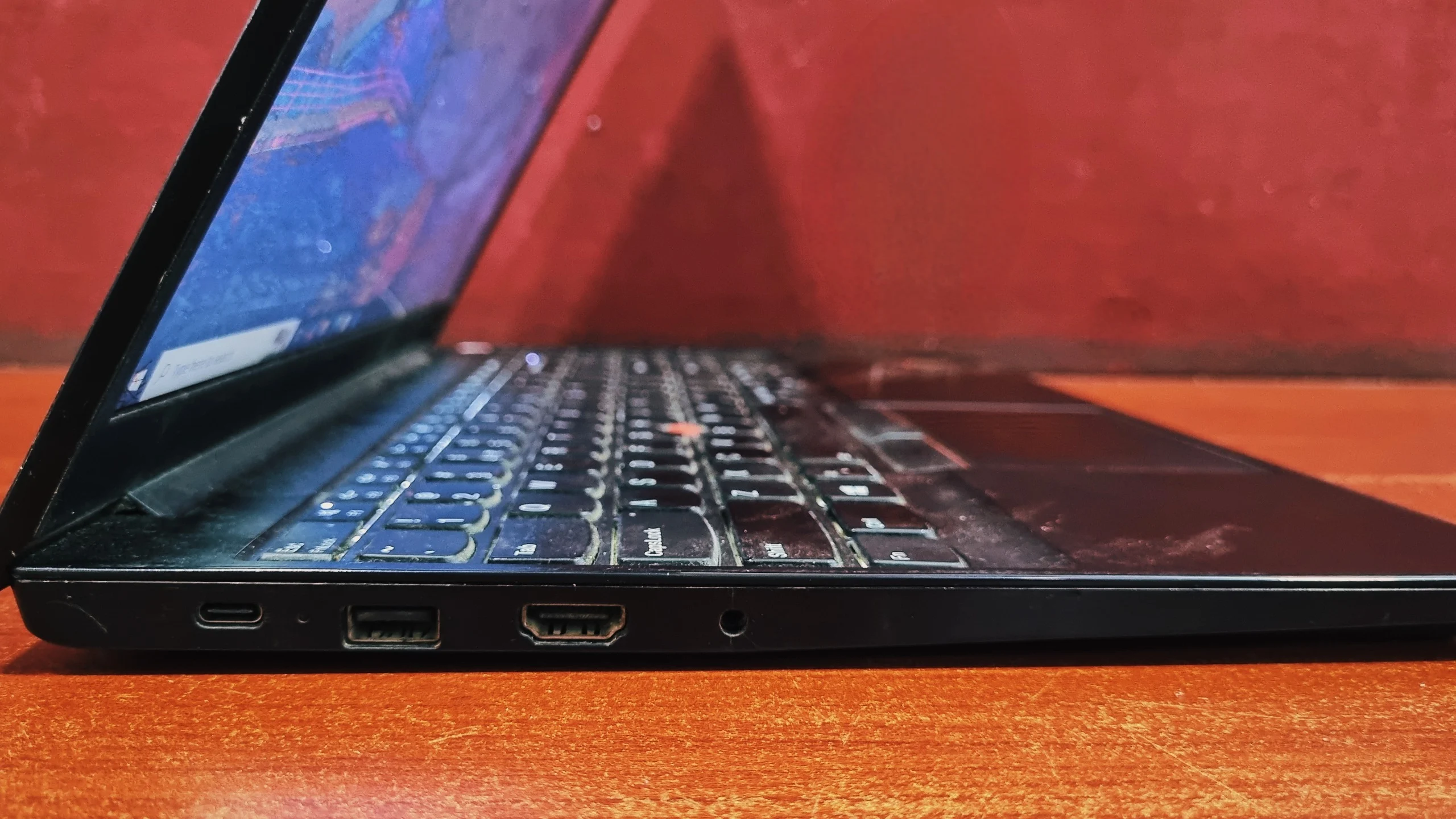 Lenovo ThinkPad E15 Gen 2 left side ports