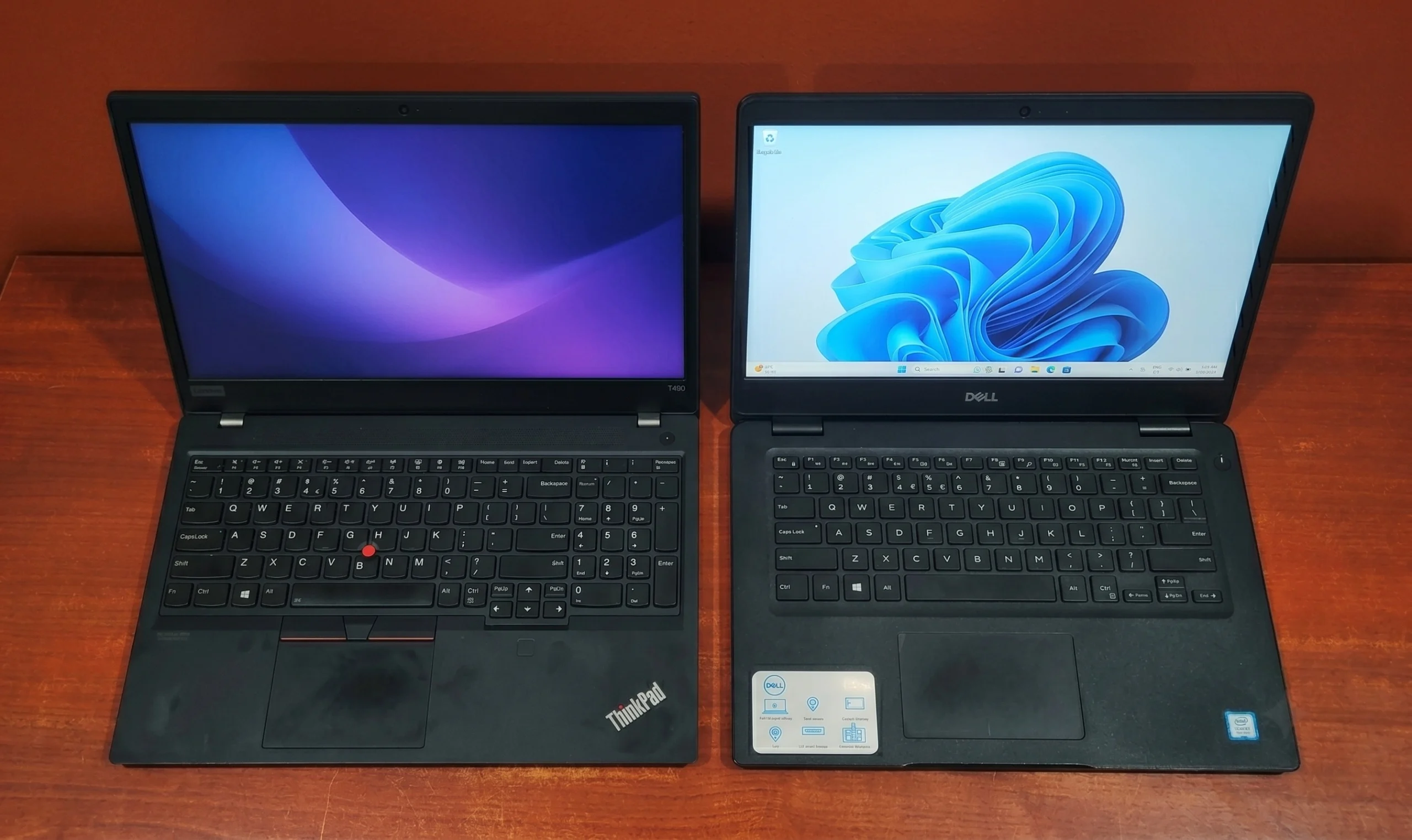 ThinkPad T490 vs Dell Latitude 3400 keyboard and touchpad