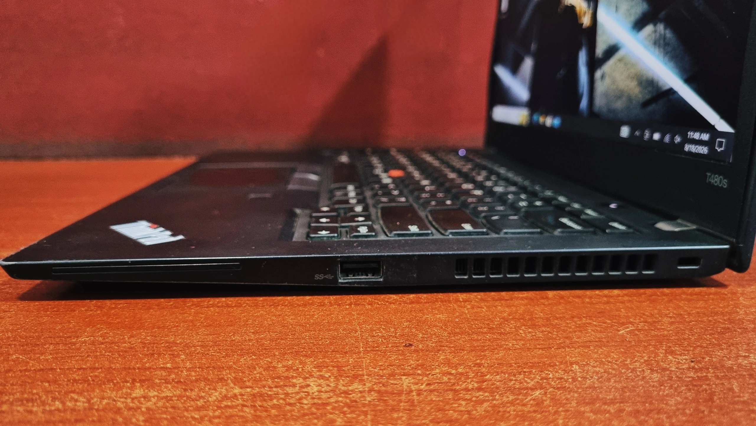 Lenovo ThinkPad T480s right side ports: USB 3.1 Type-A, air vent and security lock port