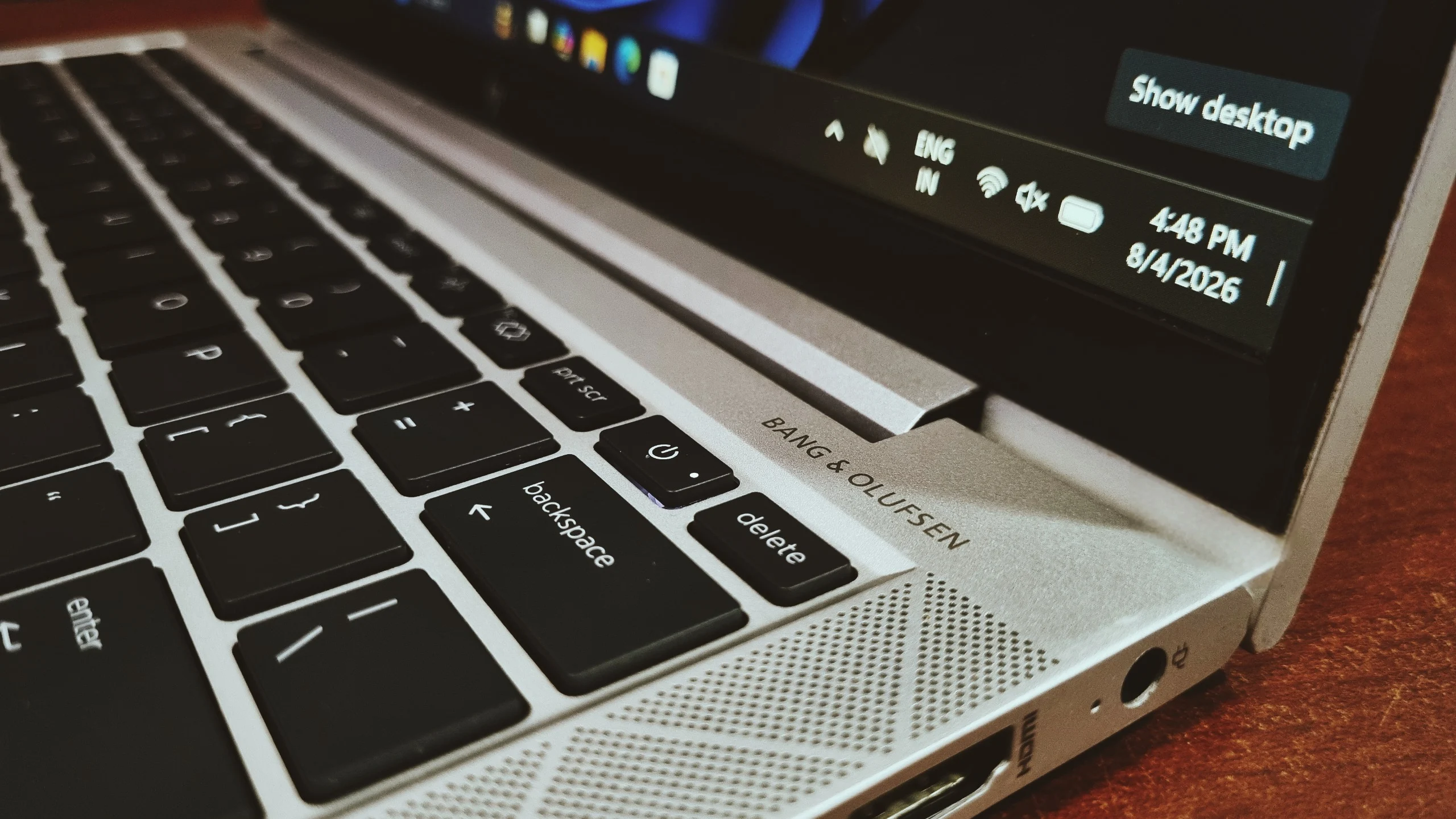 HP EliteBook 830 G8 design and build quality