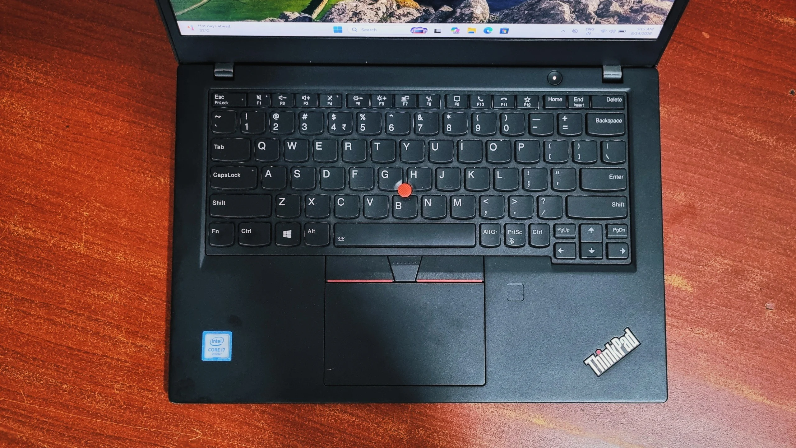 Lenovo ThinkPad X13 keyboard and touchpad