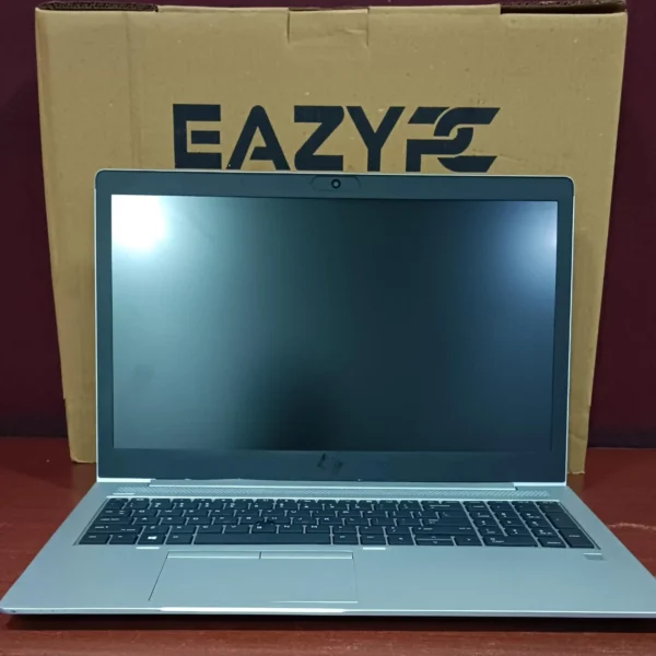 HP EliteBook 850 G5 i7 8th Gen 8Gb Ram - 256GB Ssd. Front View
