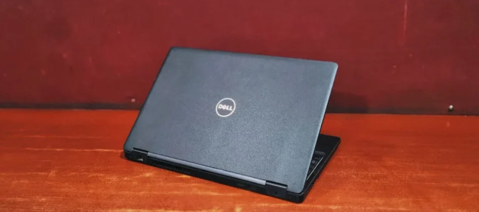 dell precision 3520 i7 7th gen